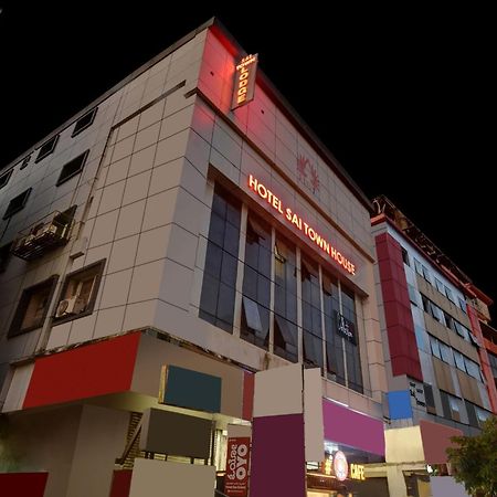Hotel Sai Town House 망갈로르 외부 사진