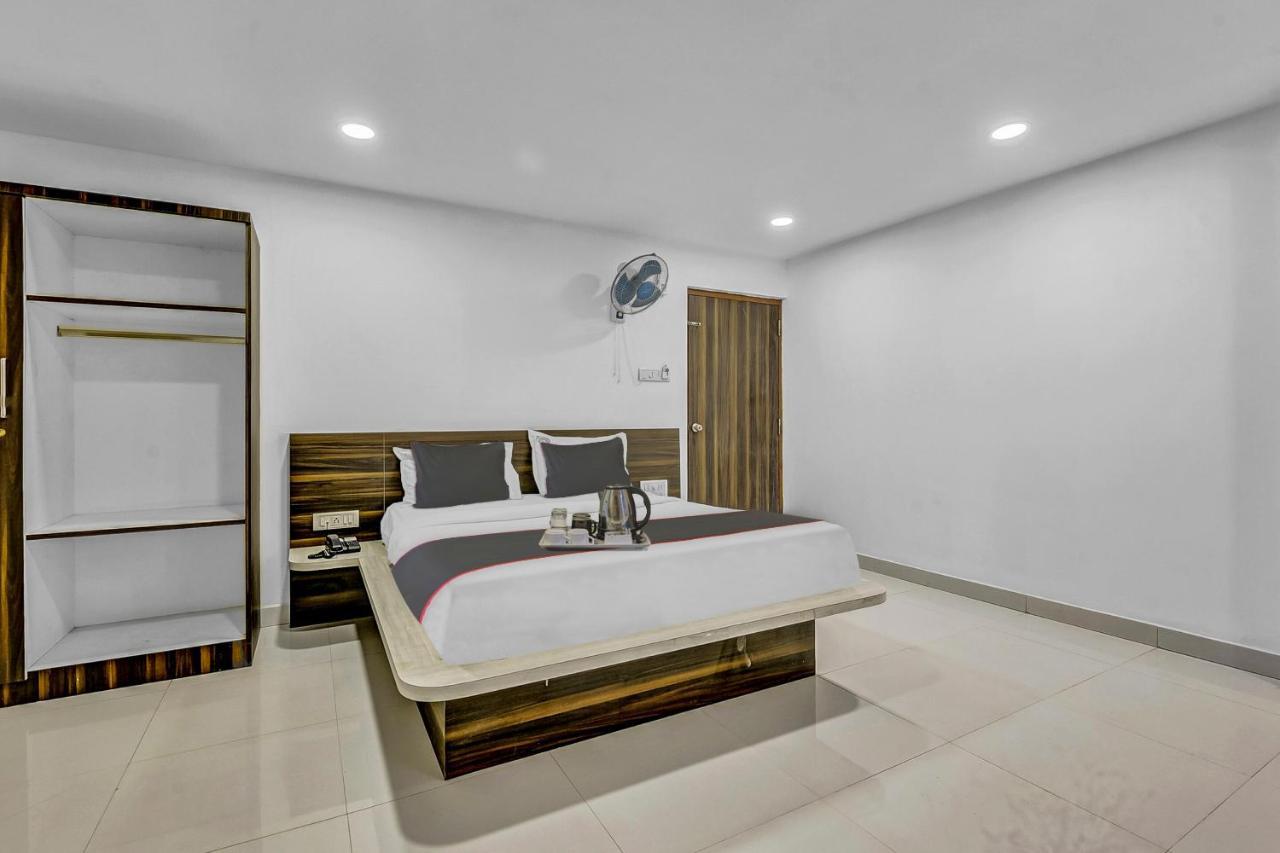 Hotel Sai Town House 망갈로르 외부 사진