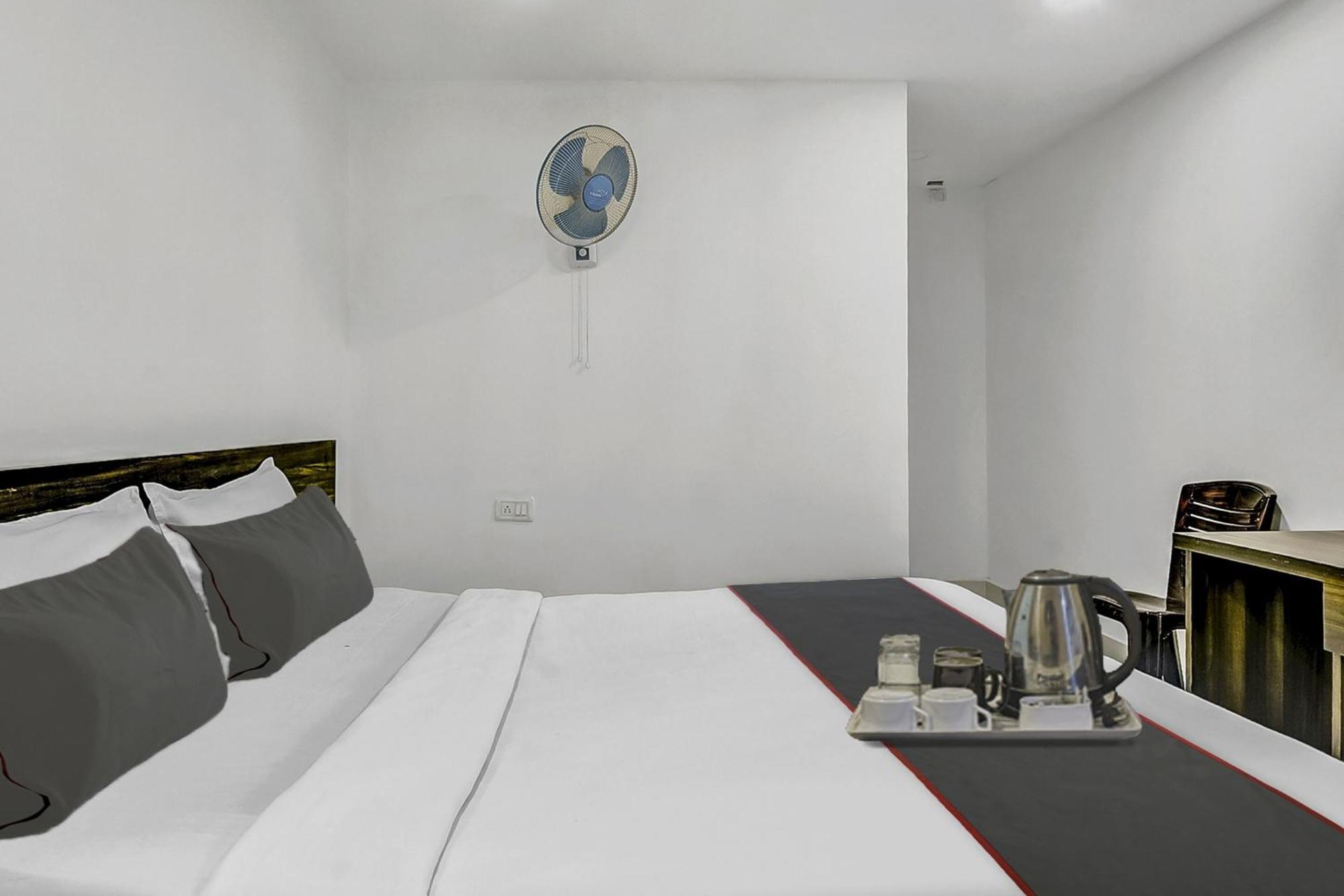 Hotel Sai Town House 망갈로르 외부 사진
